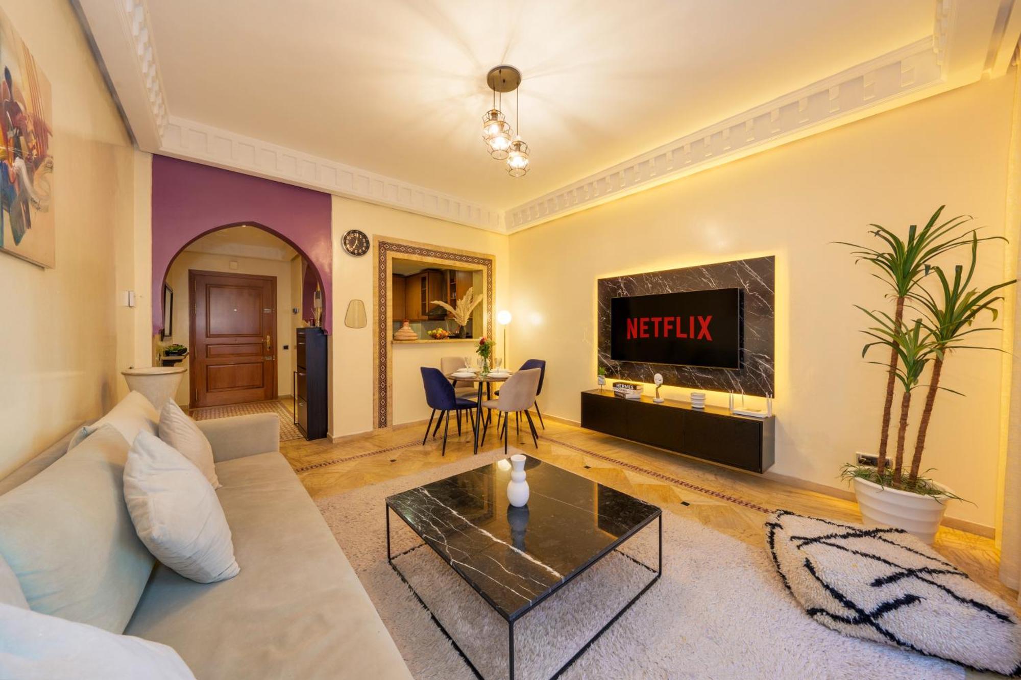 Appartement Haut Standing Gueliz Plaza Avec Vue มาร์ราเกช ภายนอก รูปภาพ